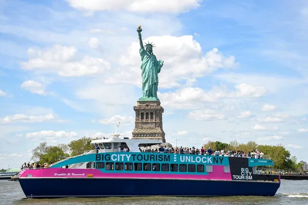 NYC Freedom Tour: See Liberty & Top City Sights!