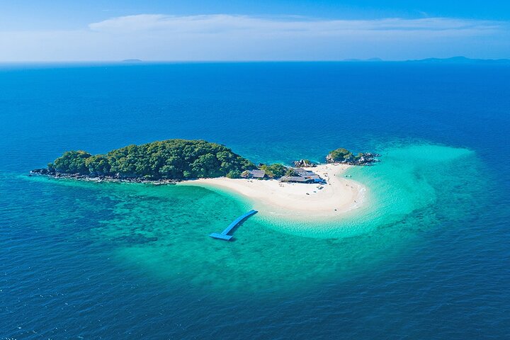 Phuket's Island Escape: Snorkeling and Relaxation at Khai Islands