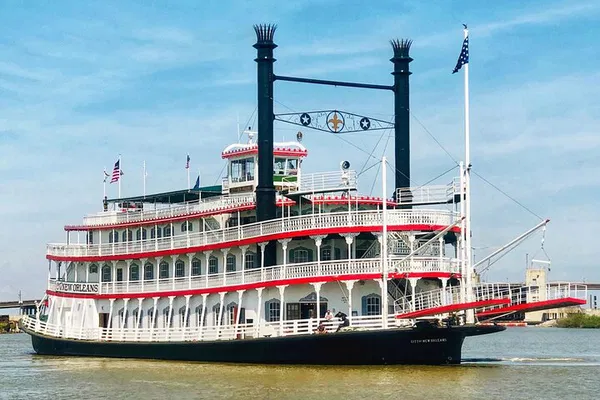 Explore New Orleans: City Tour & Steamboat Natchez Jazz Cruise