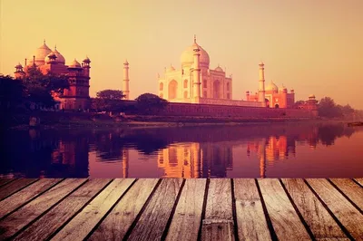 Sunrise Spectacle: Private Taj Mahal Tour from Delhi