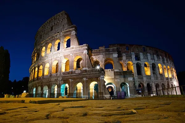 Capture Rome's Enchanting Night: A Unique Photo Tour & Workshop