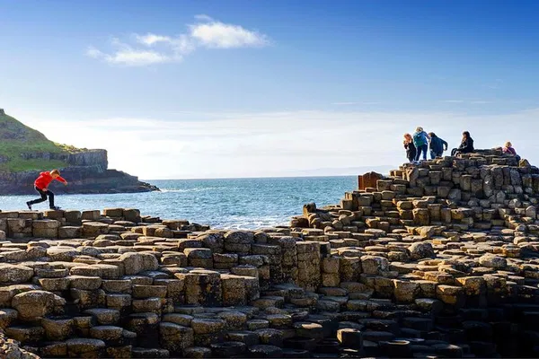 Belfast & Giant's Causeway Day Tour from Dublin