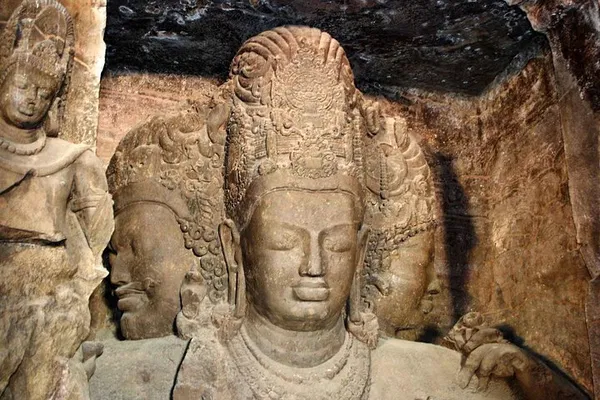 Unveiling Shiva's Mysteries: A Mumbai Elephanta Caves Expedition