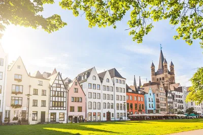 Bruges to Cologne: Private Transfer with Aachen Stop - Seamless City-to-City Comfort