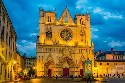 Uncover Lyon's Secrets: A Personalized Walking Tour Through History