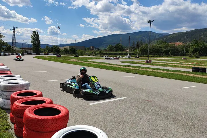 img0