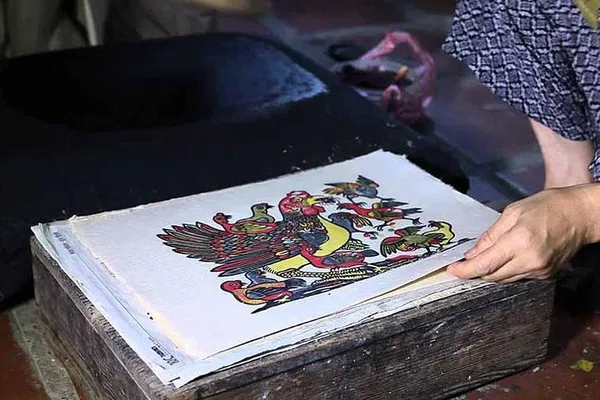 Discover Ancient Art: Dong Ho Painting Village Tour in Hanoi