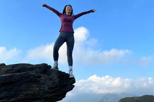 Unveiling Cao Bang's Hidden Gems: A Phia Oac Mountain Adventure