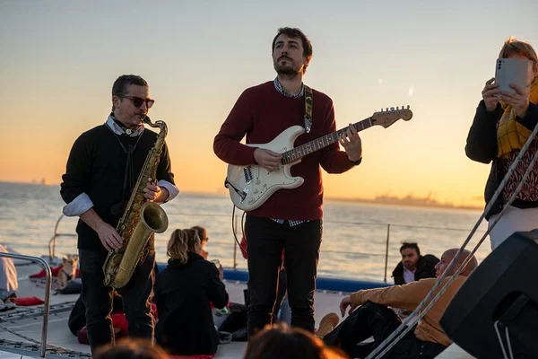 Barcelona Sunset Jazz Cruise: Music, Views & Fun!