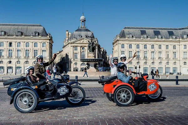 Bordeaux Sidecar Tour: Private, Unique Sightseeing!