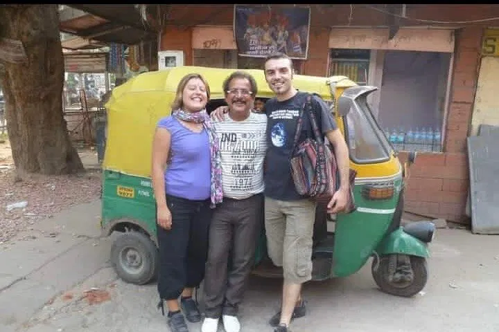 img0