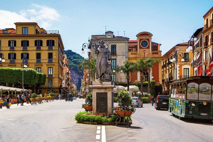 https://images.dyvarcity.com/experience-images/dyvarcity_b1062551ea34a0c09d828d6fc_2d.jpg