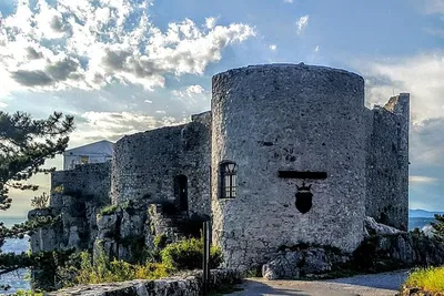 Discover Socerb & Hrastovlje: A Coastal & Karst Heritage Journey