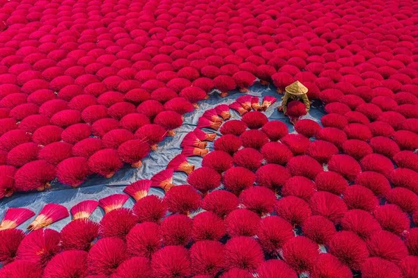 Hanoi in a Day: Top Sights, Food & Train Street!