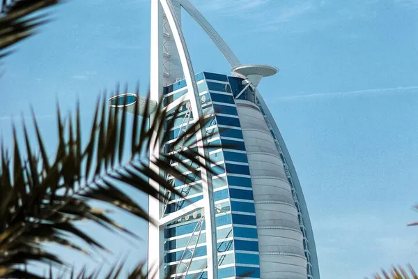 Burj Khalifa Prime View: Ascend to Dubai's Pinnacle at Sunset!