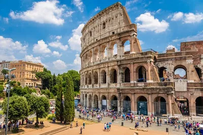 Colosseum & Roman Forum VIP Tour: Skip-the-Line Access