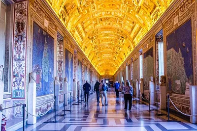 Vatican Tour: Skip the Line & See Sistine Chapel!