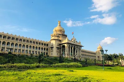 Unveiling Bangalore's Splendor: A Personalized Day Tour