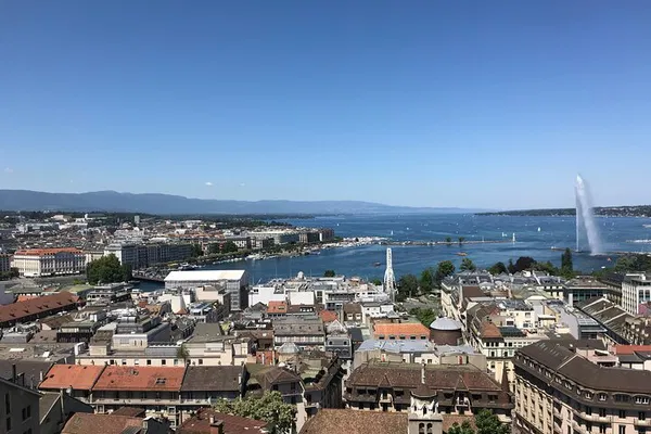 Discover Geneva's Gems: A Luxurious Private City Tour