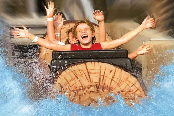 Family Kingdom: Unlimited Ride Fun in Myrtle Beach!