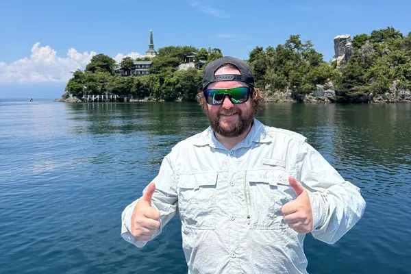 Lake Biwa Bass Fishing: Relax & Reel in Kyoto!