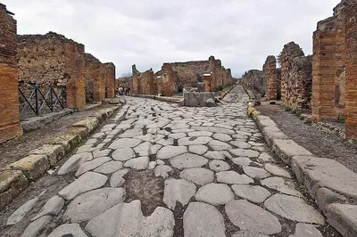 Unveiling Ancient Wonders: Herculaneum & Naples Museum Tour