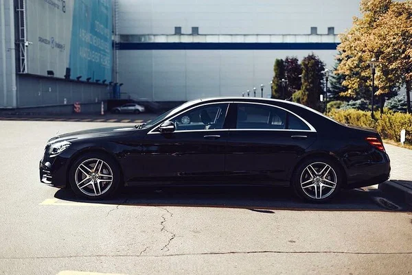 Effortless Airport Arrival: Houston Private Transfer in Style