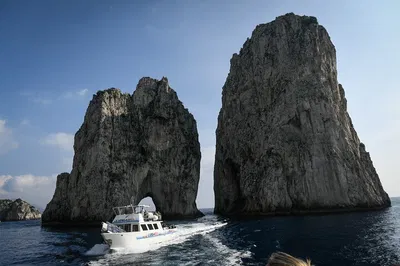 Capri Island Escape: A Whirlwind Adventure from Rome by Land and Sea