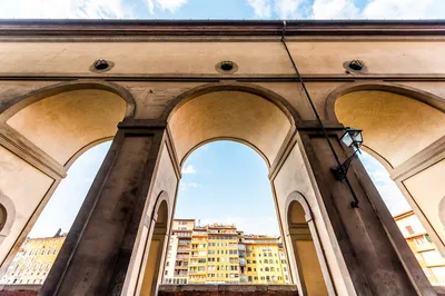 Unveiling Medici Secrets: Vasari Corridor Exclusive Art & History Tour