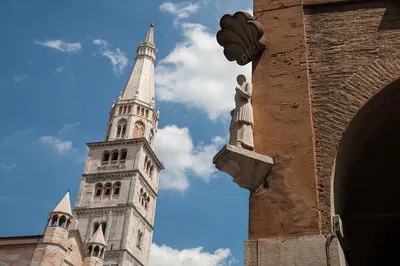 Unveiling Modena: A Private Historical Walking Adventure