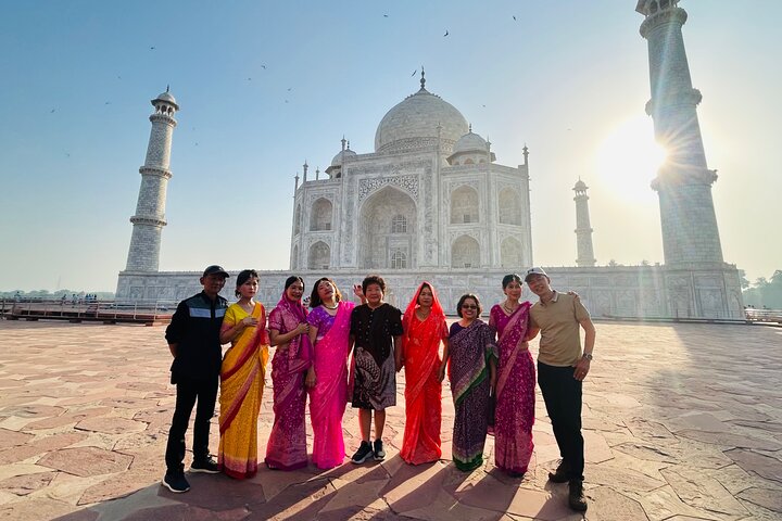 Agra's Majestic Day: Sunrise Taj Mahal & Monument Tour