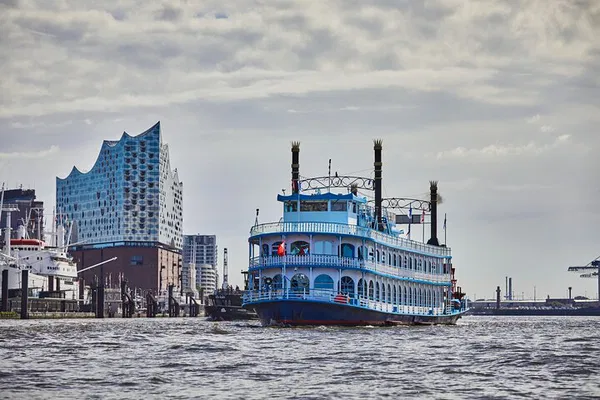 Hamburg Harbor: Unveiling Maritime Marvels on a Classic 1-Hour Tour