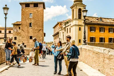 Rome Kickstart: Personalized City Tour with a Local Expert