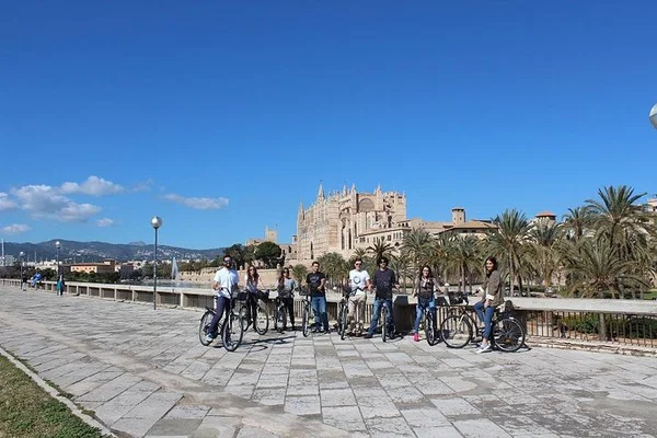 Pedal Through Palma: An Easy Bike Tour Adventure