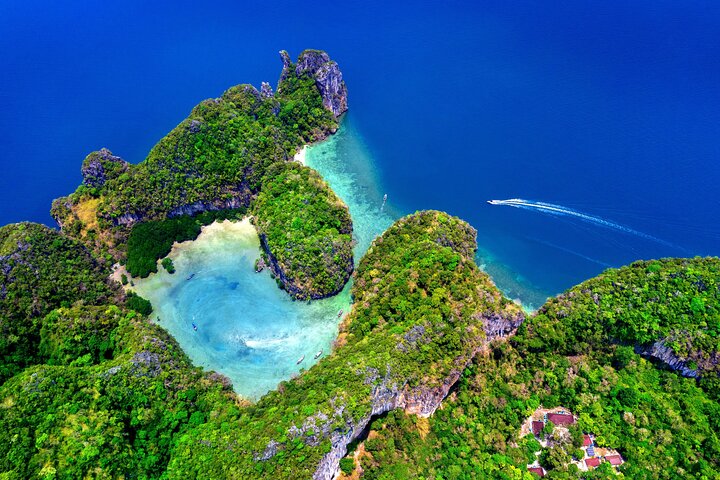Discover Hong Island's Hidden Gems: An Unforgettable Speedboat Adventure from Krabi