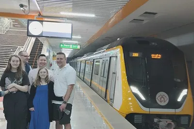 Agra's Metro Magic: A Private Guided City Tour Experience