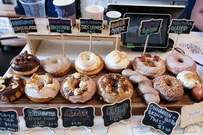 Wynwood's Sweetest Stroll: Donuts, Art & Culture Walking Tour