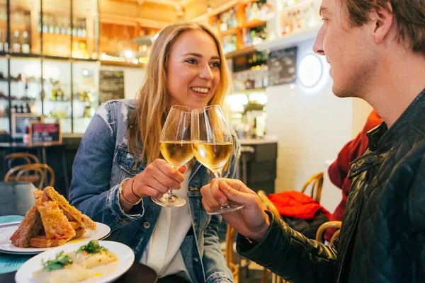 Barcelona: Tapas & Sidecar Motorcycle Food Tour