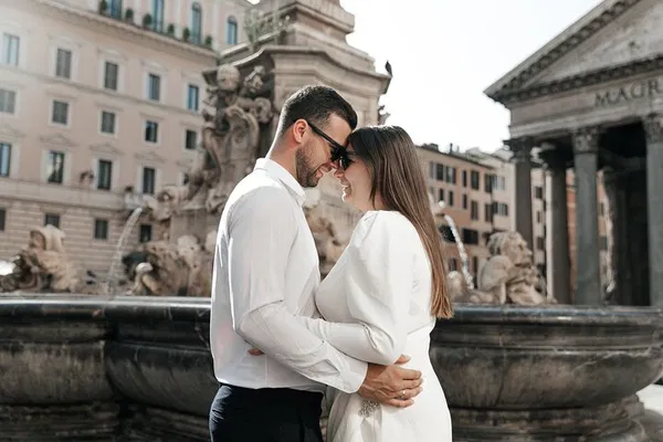 Eternal Rome: Capture Your Memories in a Professional Photoshoot