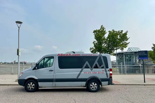 Stress-Free Calgary Airport (YYC) to Canmore/Kananaskis Private Shuttle