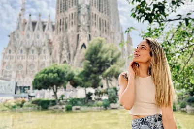 Barcelona Bike Tour: Photos, Tapas & City Secrets!
