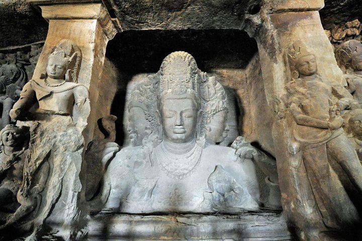 Elephanta Caves Private Tour: Mumbai's Ancient Wonder