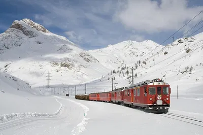 Bernina Red Train Adventure: A Luxurious Swiss Alps Day Trip from Milan