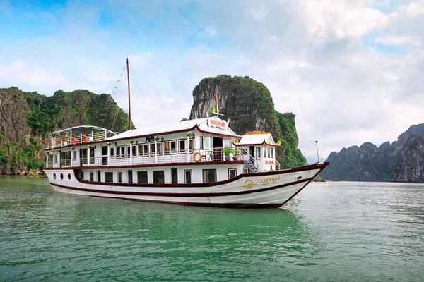 Halong Bay 2D1N Cruise: All-Inclusive & Expressway