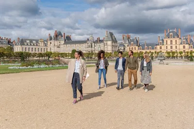 Paris Day Trip: Fontainebleau & Vaux le Vicomte Chateaux