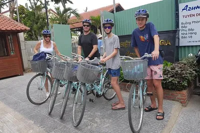 Discover Hoi An's Crafts: A Bicycle Tour of Villages & Traditions