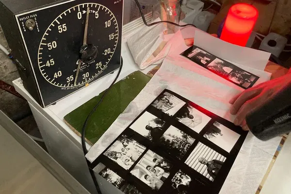 Berlin: Analog Photography Tour & Artist Studio Visit