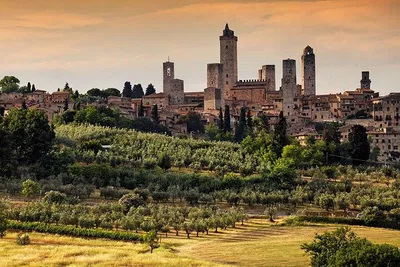 Tuscany Escape: Siena & San Gimignano Day Tour from Rome