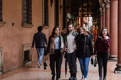 Bologna Unveiled: A Personalized Half-Day Adventure with a Local
