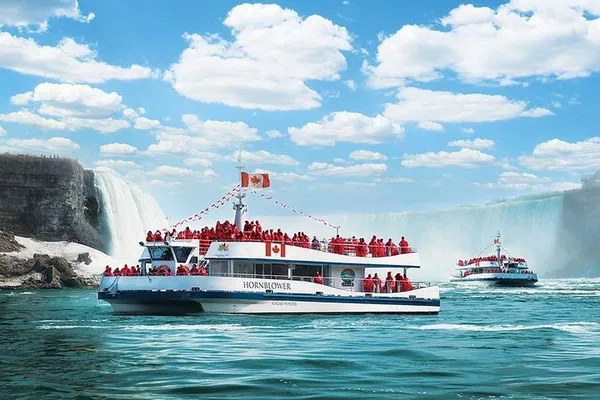 Niagara Falls Day Tour from Toronto with Boat Ride Option